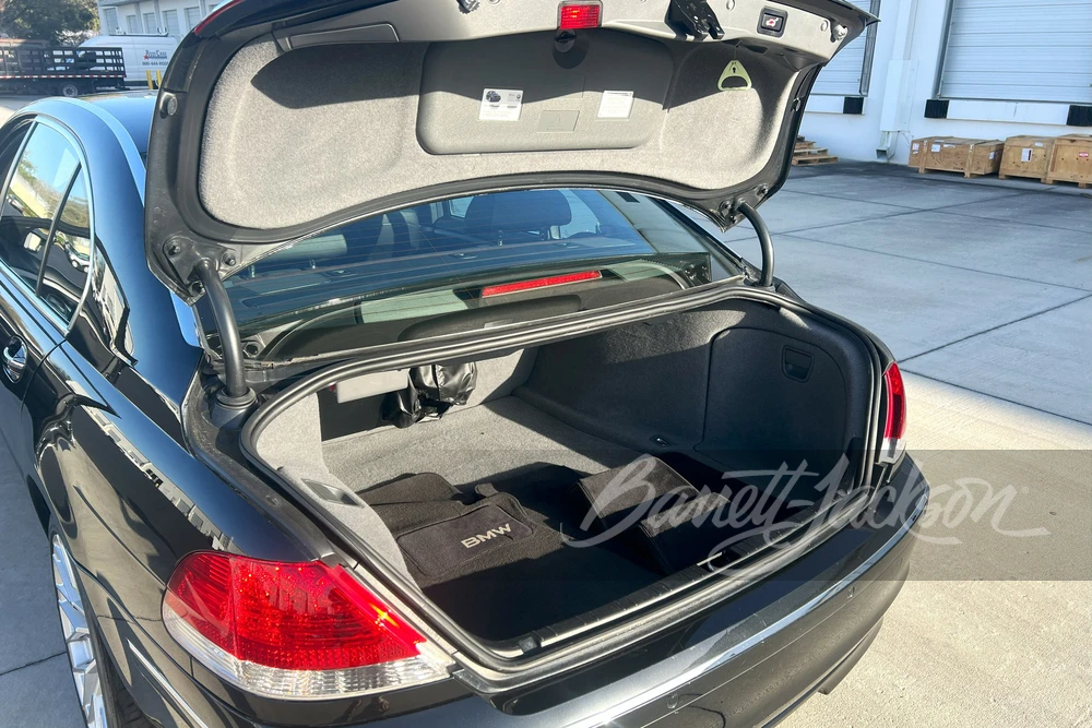 2008 BMW E65/E66 750i & 760i Sedan - Image 3 of 21