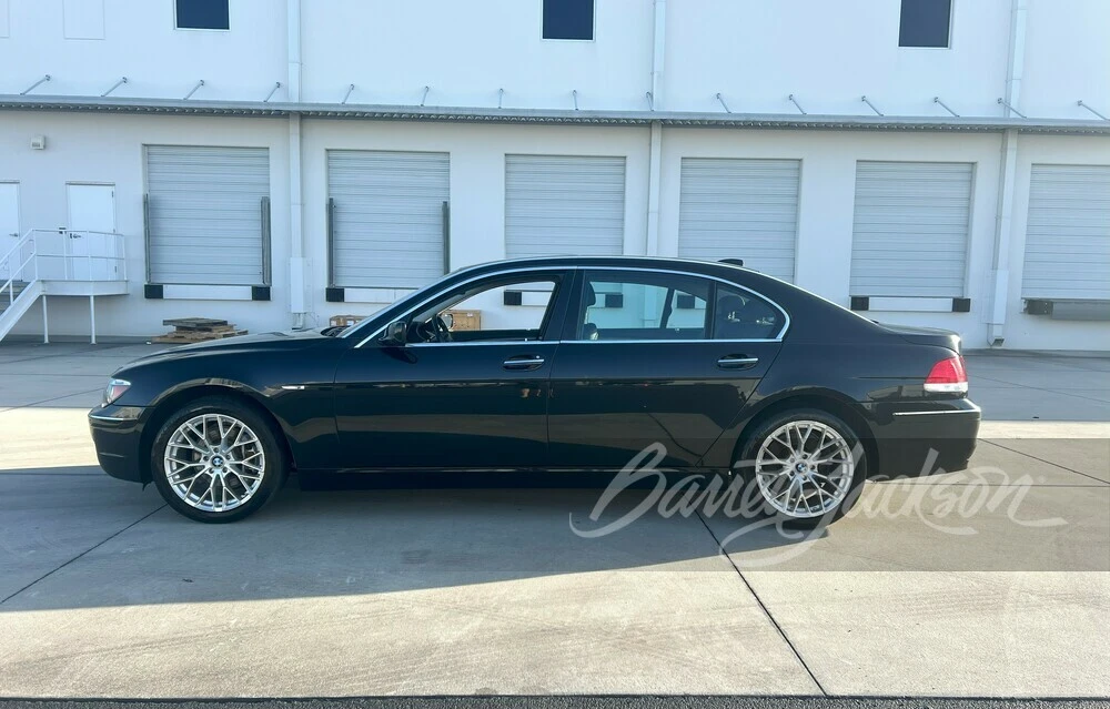 2008 BMW E65/E66 750i & 760i Sedan - Image 13 of 21