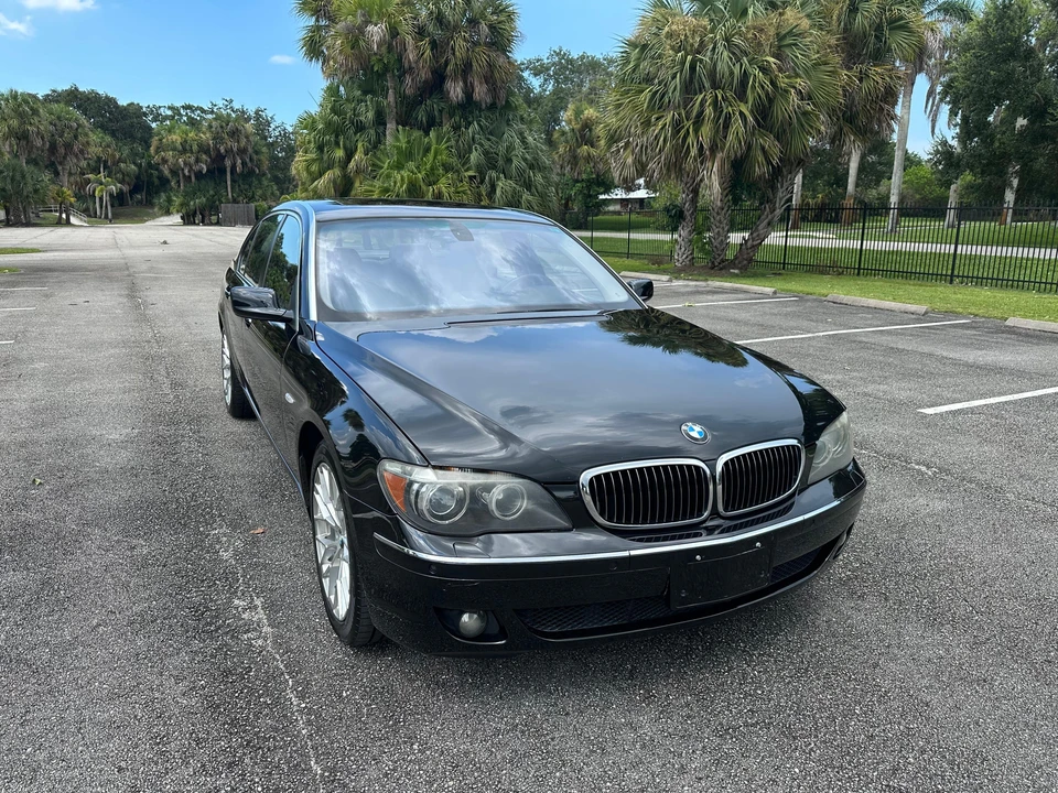 2008 BMW E65/E66 750i & 760i Sedan - Image 18 of 31
