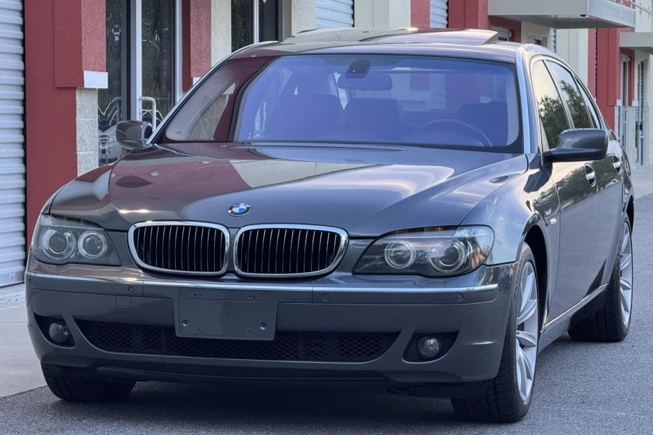 2008 BMW E65/E66 750i & 760i Sedan - Image 1 of 7