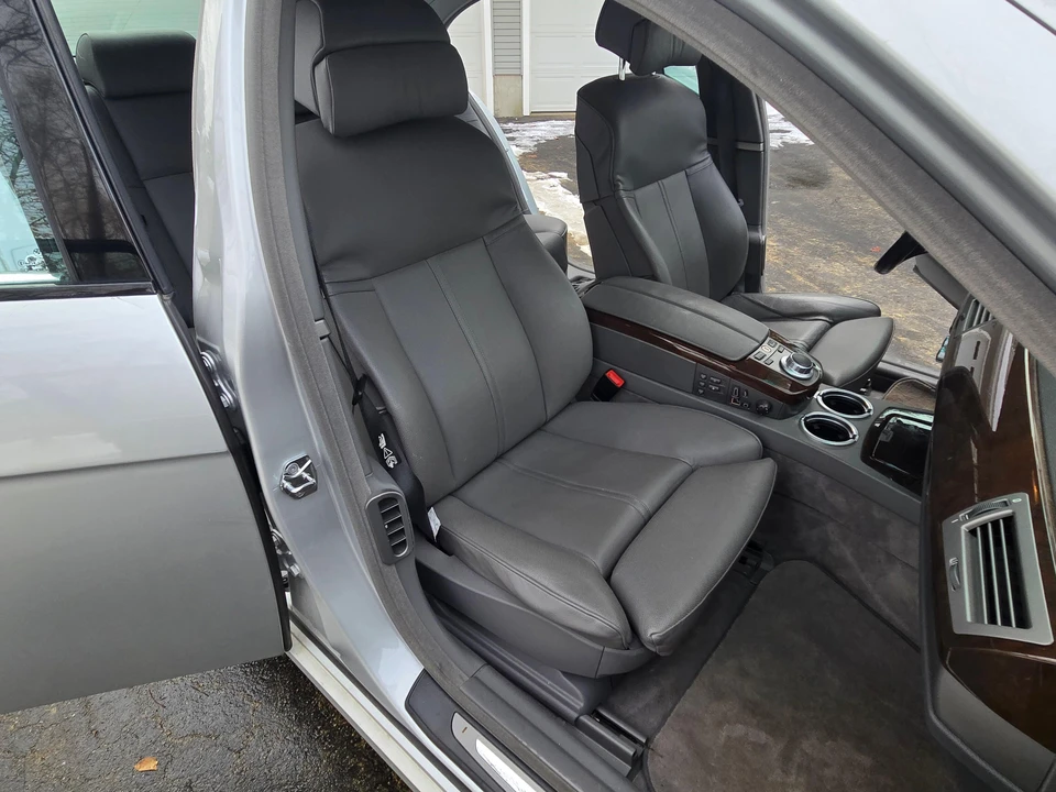 2008 BMW E65/E66 750i & 760i Sedan - Image 22 of 31