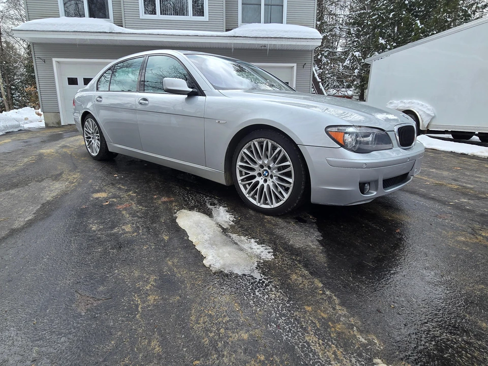 2008 BMW E65/E66 750i & 760i Sedan - Image 8 of 31