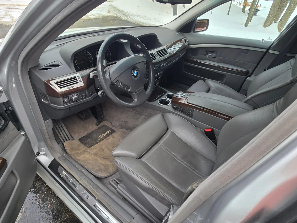 2008 BMW E65/E66 750i & 760i Sedan - Image 25 of 31