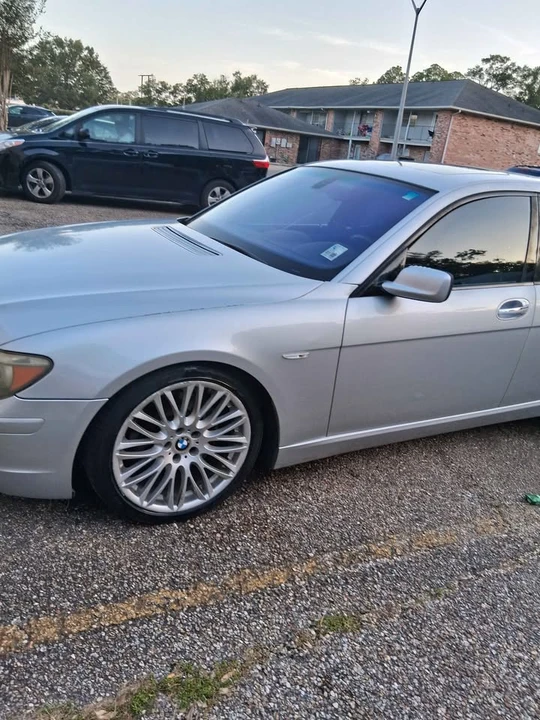 2008 BMW E65/E66 750i & 760i Sedan - Image 4 of 5