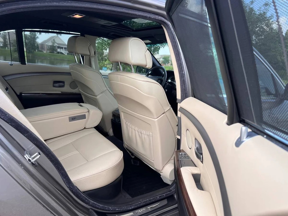 2008 BMW E65/E66 750i & 760i Sedan - Image 13 of 18
