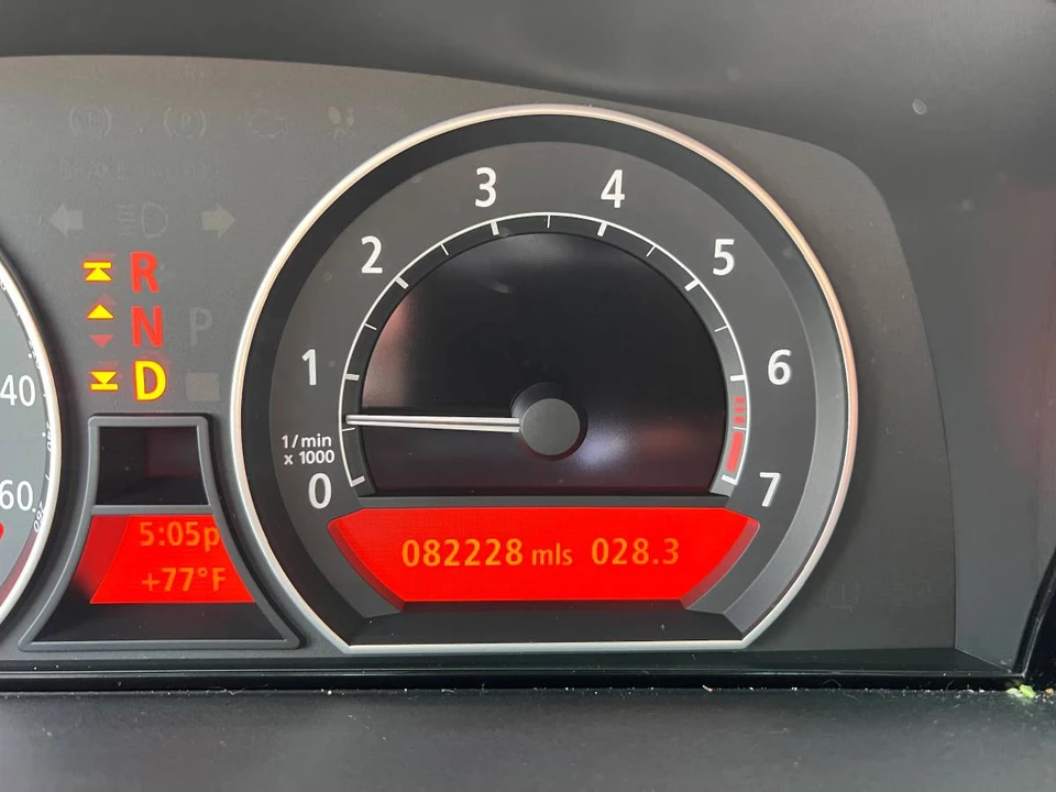 2008 BMW E65/E66 750i & 760i Sedan - Image 16 of 18