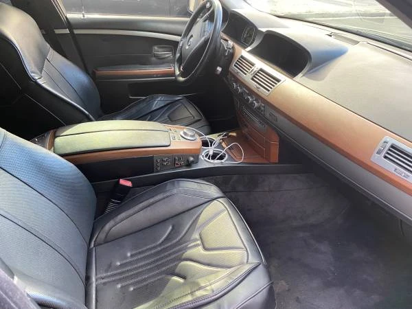 2008 BMW E65/E66 750i & 760i Sedan - Image 7 of 11