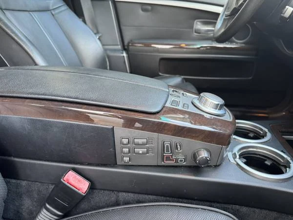 2008 BMW E65/E66 750i & 760i Sedan - Image 15 of 21