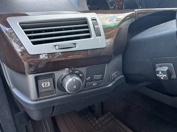 2008 BMW E65/E66 750i & 760i Sedan - Image 21 of 21