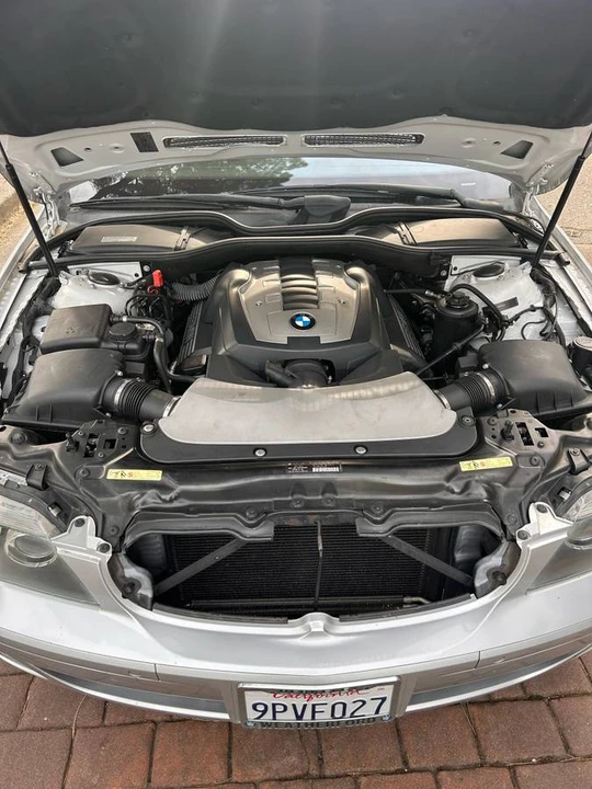 2008 BMW E65/E66 750i & 760i Sedan - Image 4 of 10