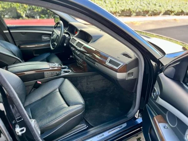 2008 BMW E65/E66 750i & 760i Sedan - Image 9 of 13