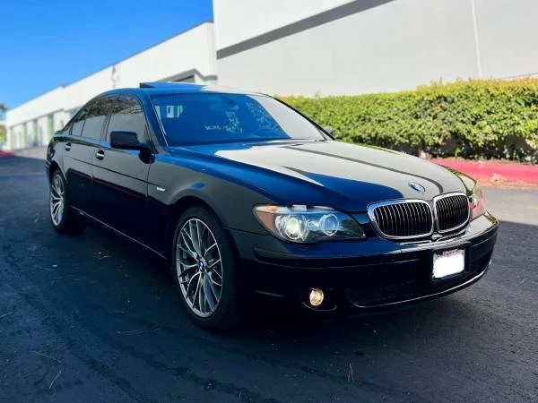 2008 BMW E65/E66 750i & 760i Sedan - Image 2 of 13