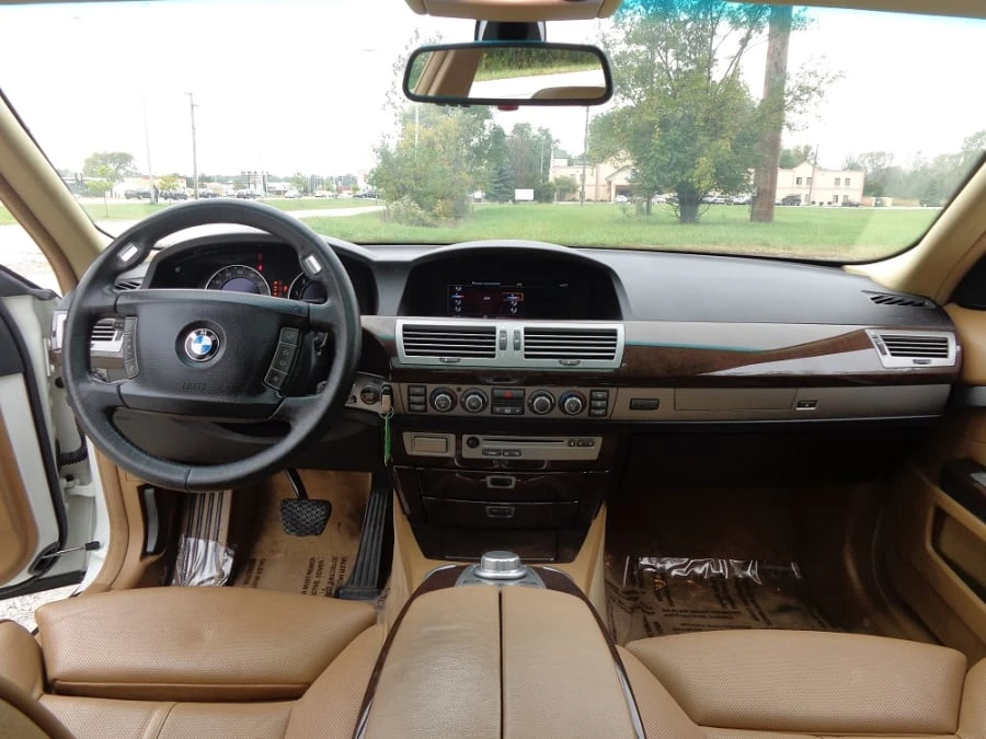 2008 BMW E65/E66 750i & 760i Sedan - Image 6 of 6