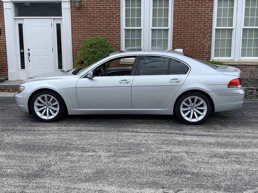 2008 BMW E65/E66 750i & 760i Sedan - Image 2 of 8