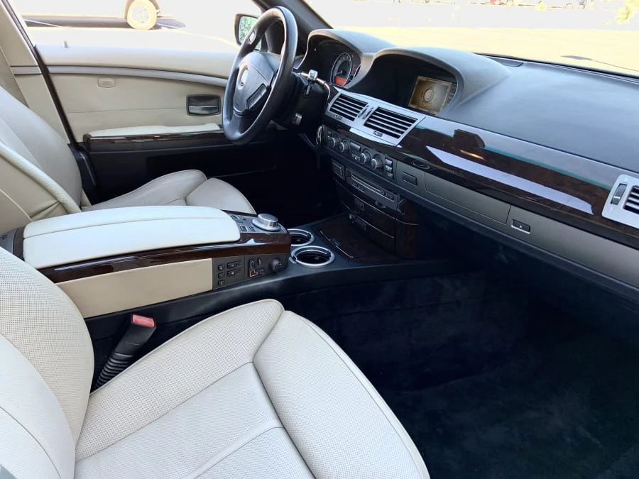 2008 BMW E65/E66 750i & 760i Sedan - Image 6 of 12