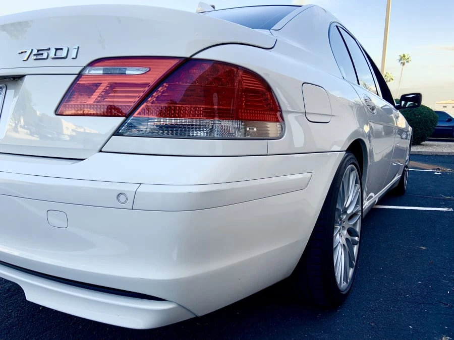 2008 BMW E65/E66 750i & 760i Sedan - Image 9 of 12