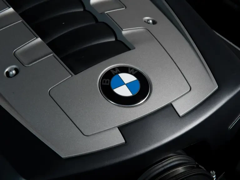 2008 BMW E65/E66 750i & 760i Sedan - Image 18 of 19