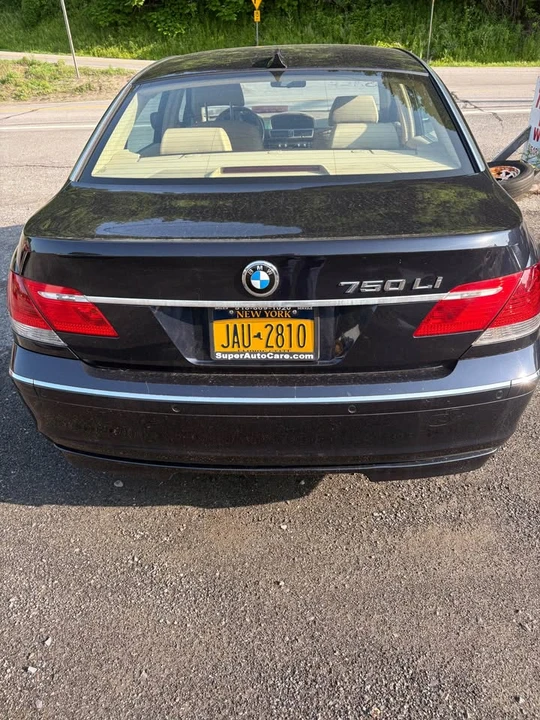 2008 BMW E65/E66 750i & 760i Sedan - Image 8 of 9