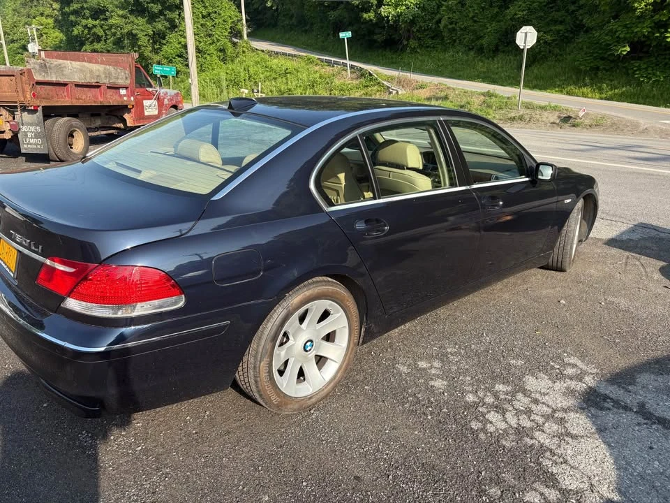 2008 BMW E65/E66 750i & 760i Sedan - Image 5 of 9