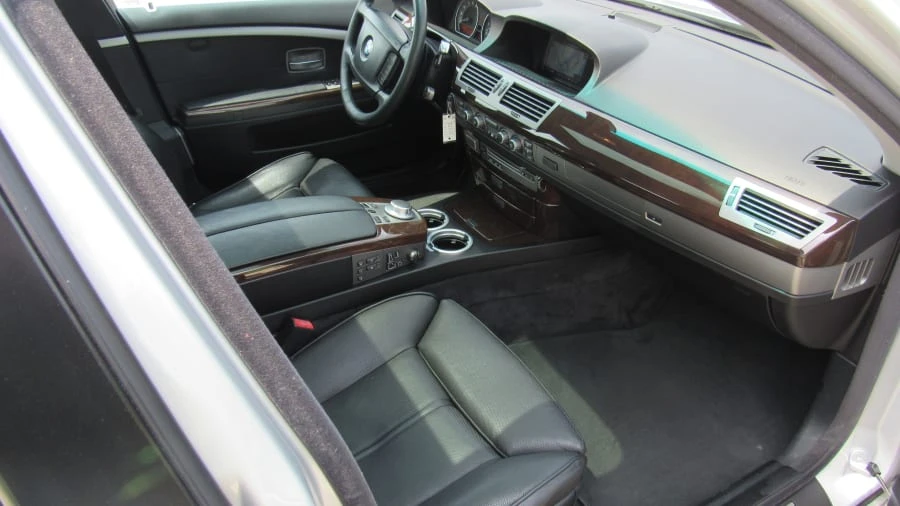 2008 BMW E65/E66 750i & 760i Sedan - Image 6 of 9