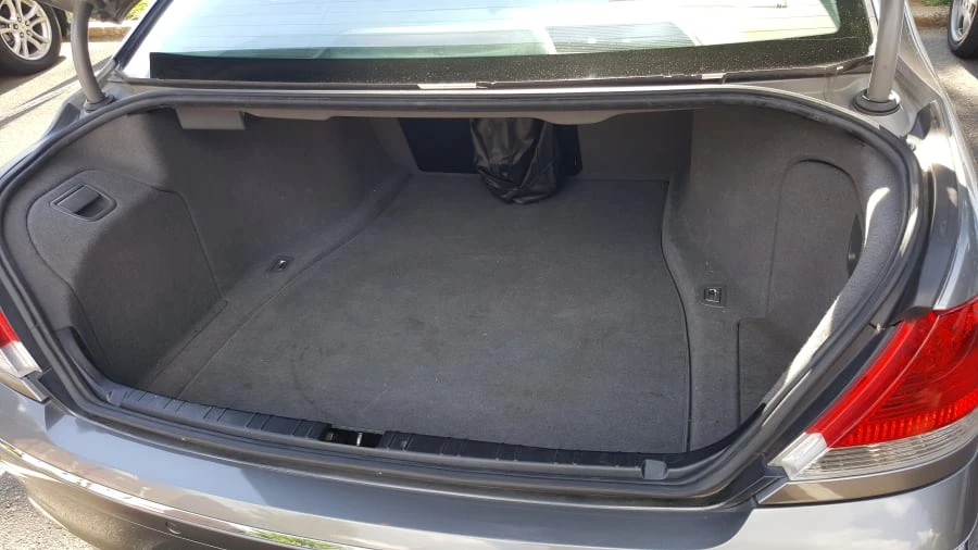 2008 BMW E65/E66 750i & 760i Sedan - Image 3 of 4