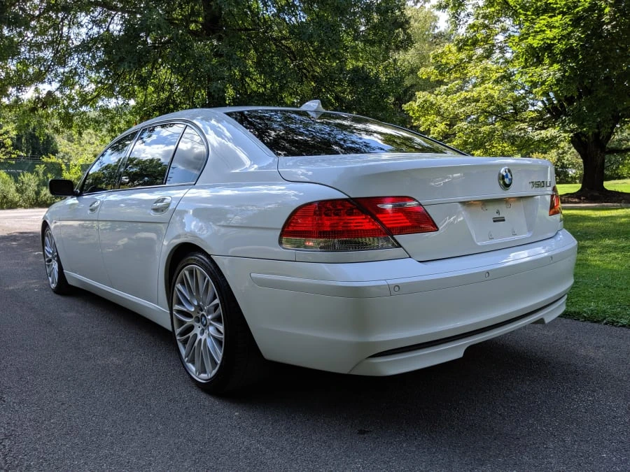 2008 BMW E65/E66 750i & 760i Sedan - Image 10 of 12