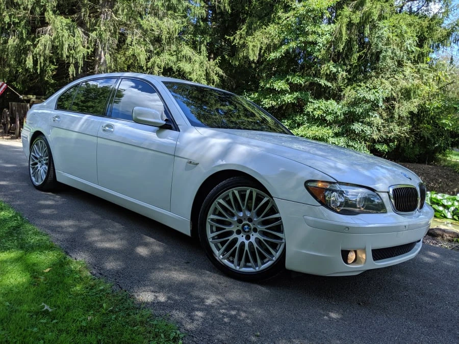 2008 BMW E65/E66 750i & 760i Sedan - Image 11 of 12
