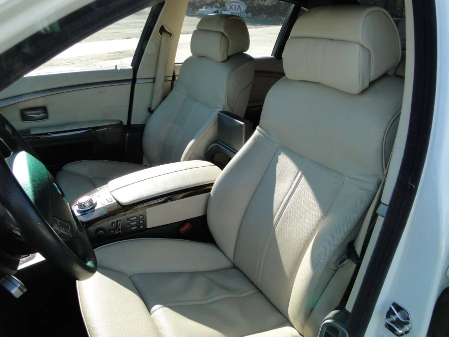 2008 BMW E65/E66 750i & 760i Sedan - Image 4 of 6