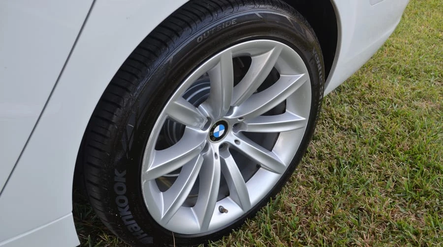 2008 BMW E65/E66 750i & 760i Sedan - Image 10 of 12