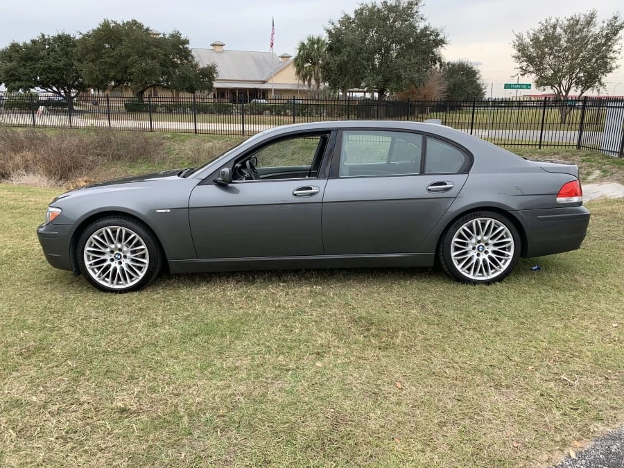 2008 BMW E65/E66 750i & 760i Sedan - Image 2 of 6