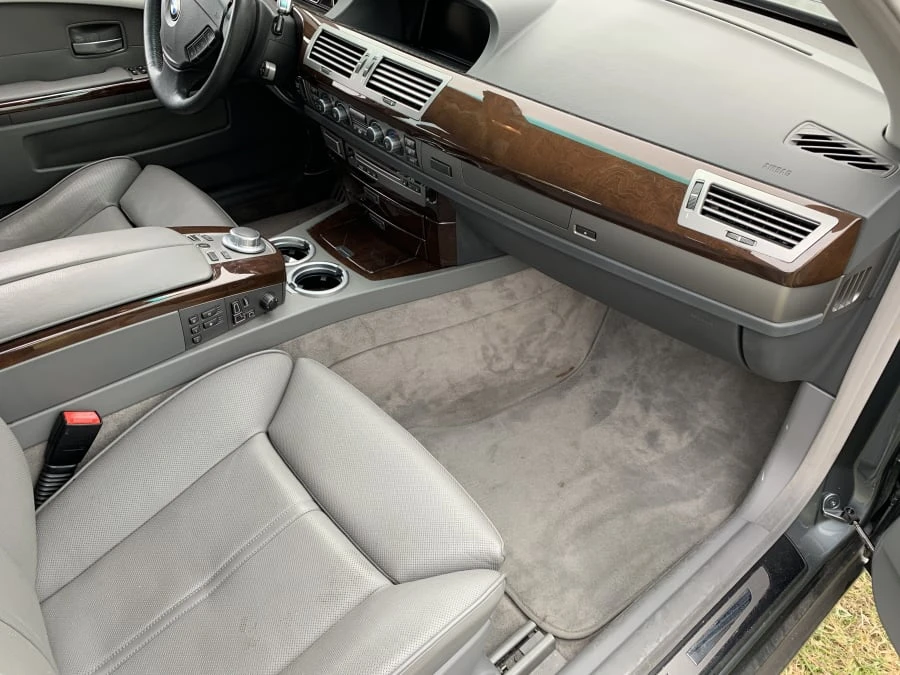2008 BMW E65/E66 750i & 760i Sedan - Image 6 of 6