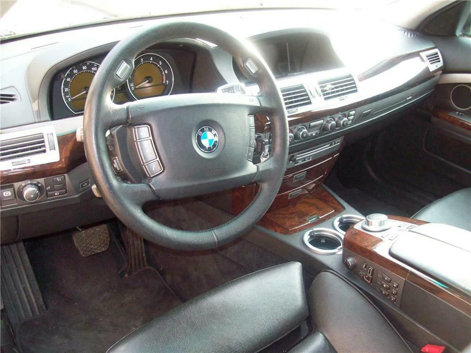 2008 BMW E65/E66 750i & 760i Sedan - Image 3 of 3