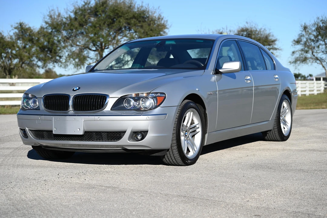 2008 BMW E65/E66 750i & 760i Sedan - Image 6 of 31