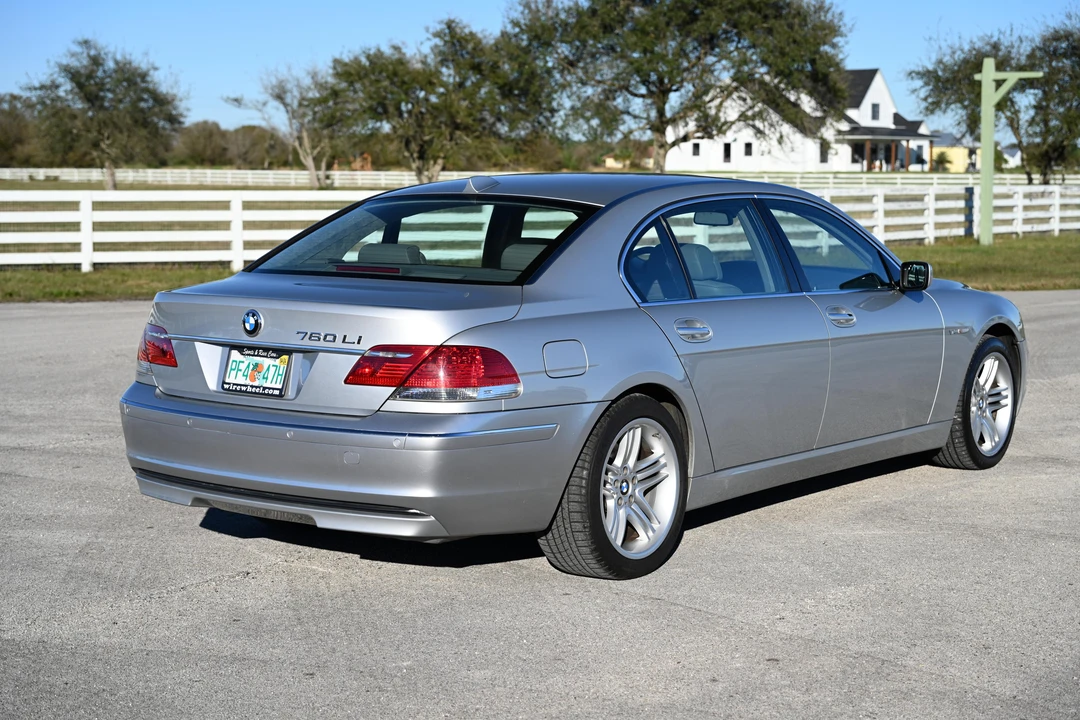 2008 BMW E65/E66 750i & 760i Sedan - Image 13 of 31