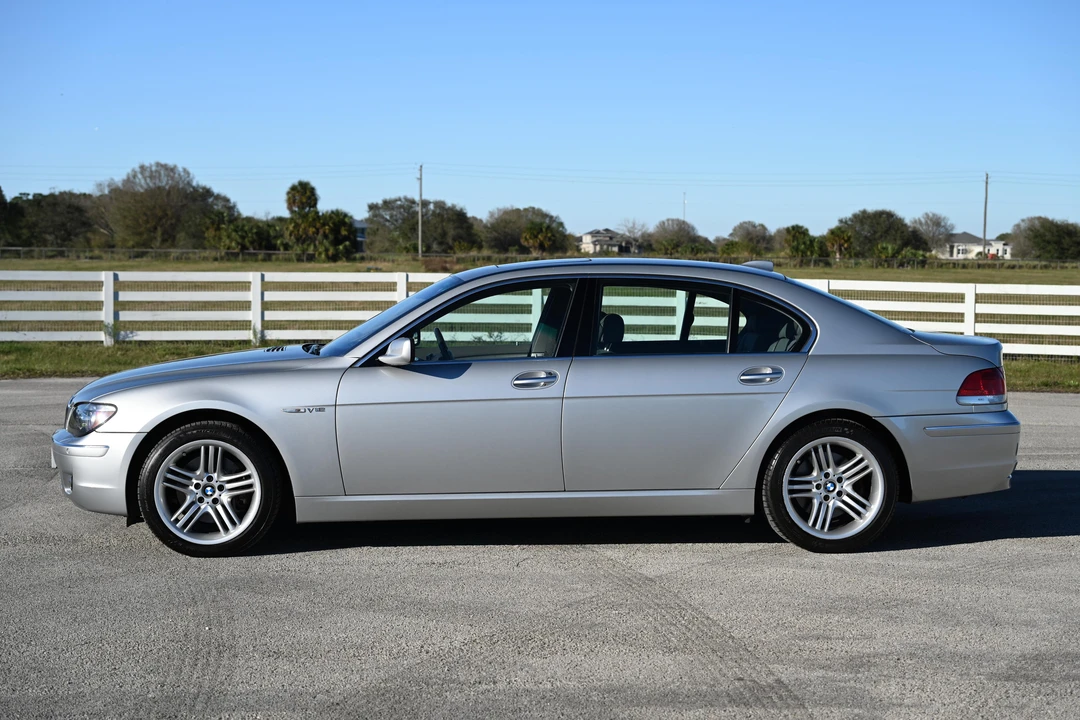 2008 BMW E65/E66 750i & 760i Sedan - Image 8 of 31