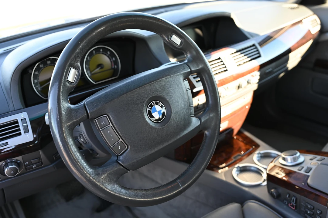 2008 BMW E65/E66 750i & 760i Sedan - Image 29 of 31