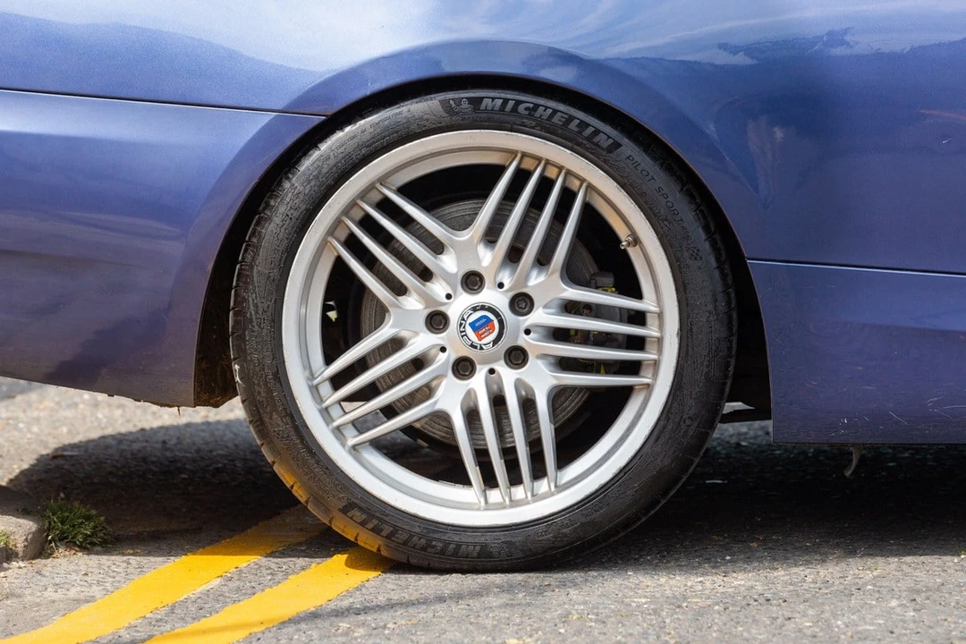 2008 BMW Alpina B3 - Image 25 of 30
