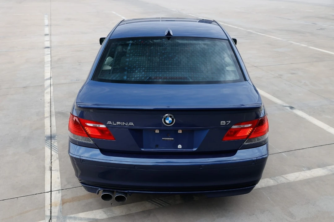 2008 BMW Alpina B7 - Image 11 of 12