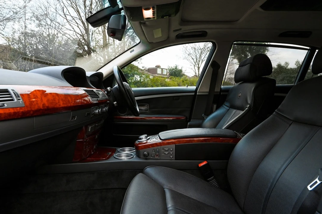 2008 BMW Alpina B7 - Image 19 of 30