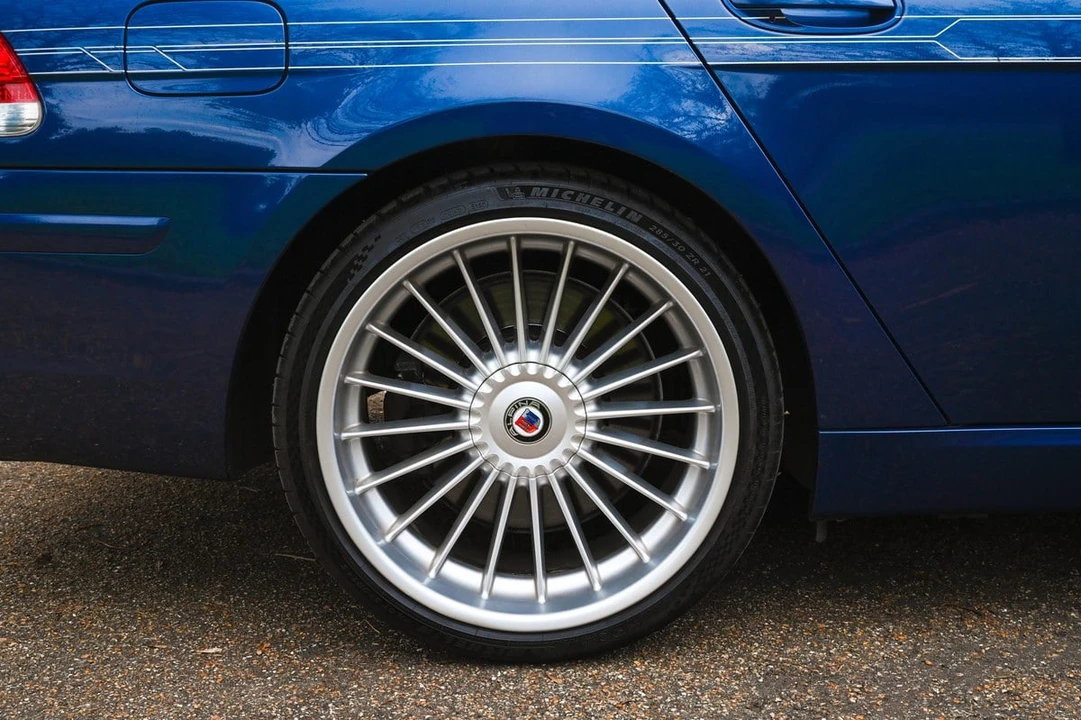 2008 BMW Alpina B7 - Image 13 of 30