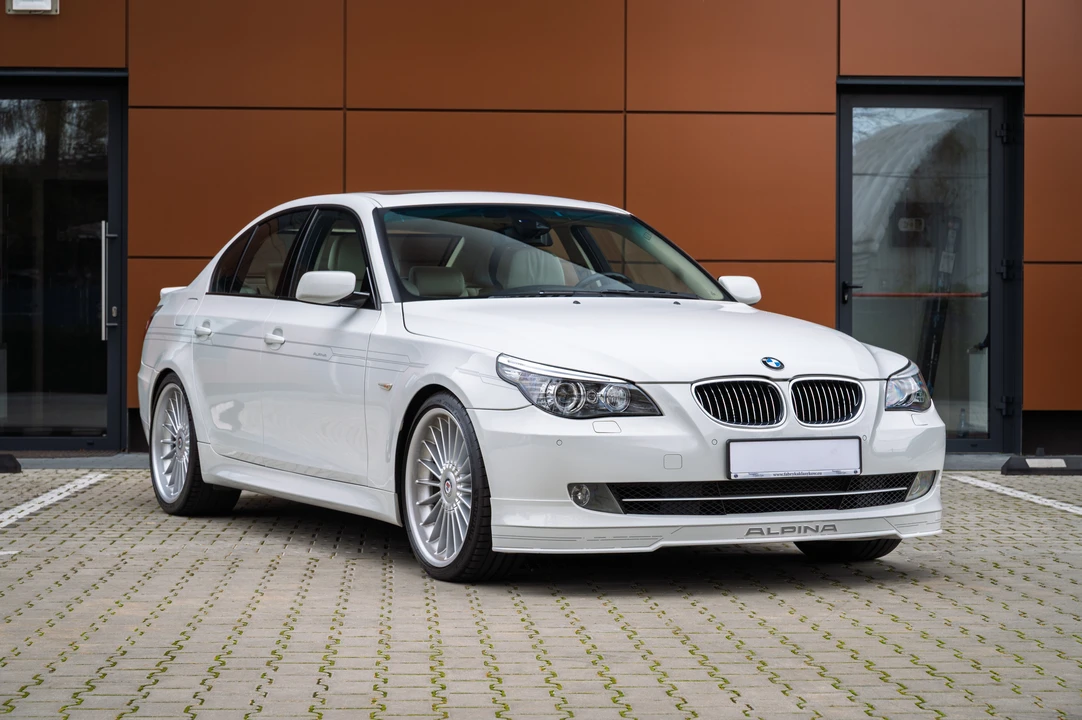 2008 BMW Alpina B5 - Image 13 of 31