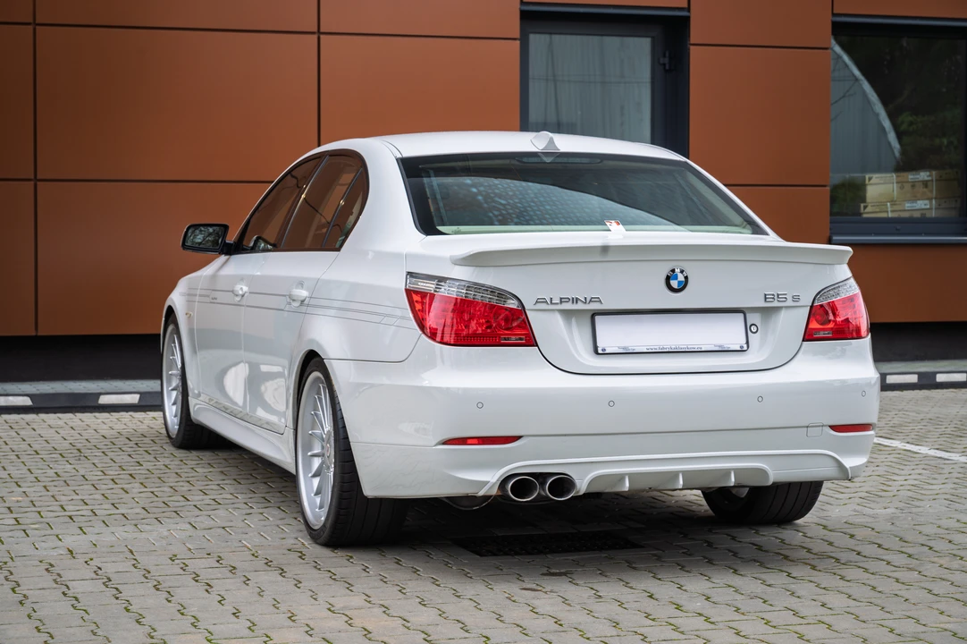 2008 BMW Alpina B5 - Image 7 of 31