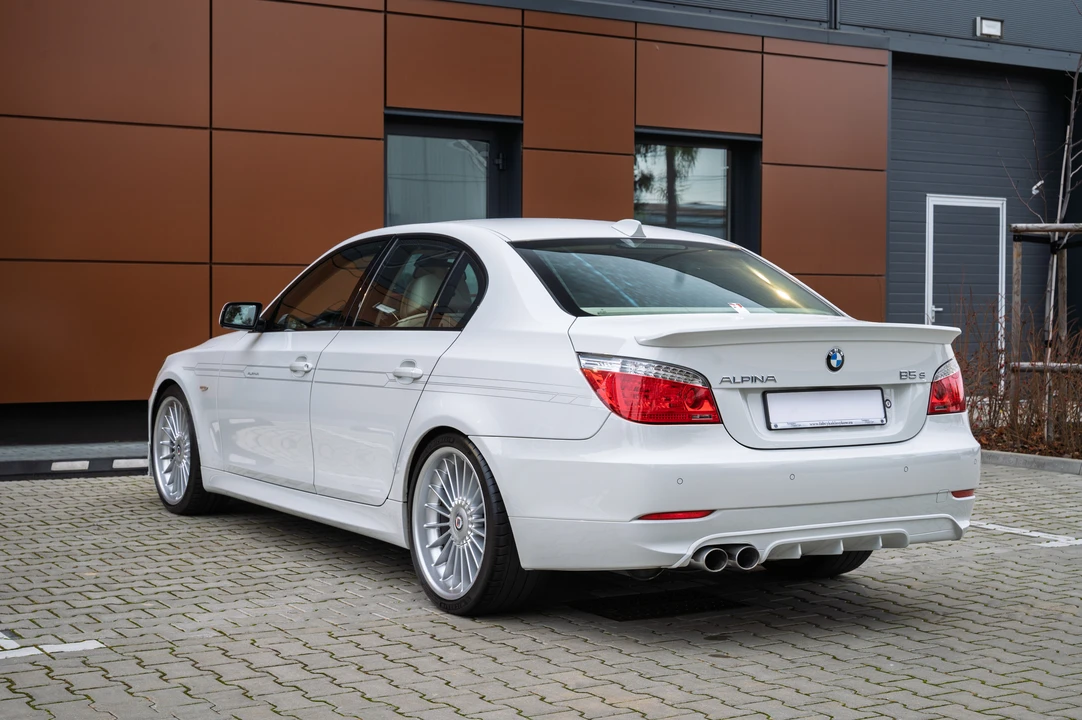 2008 BMW Alpina B5 - Image 6 of 31
