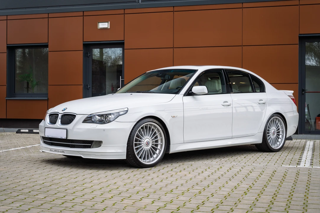 2008 BMW Alpina B5 - Image 16 of 31