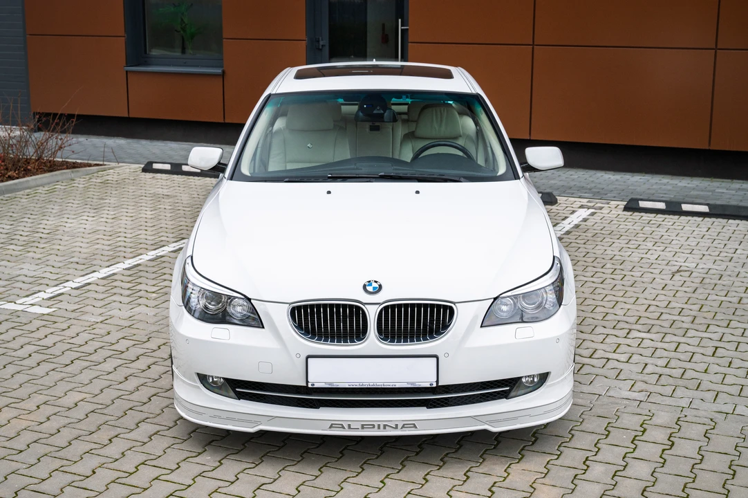 2008 BMW Alpina B5 - Image 14 of 31