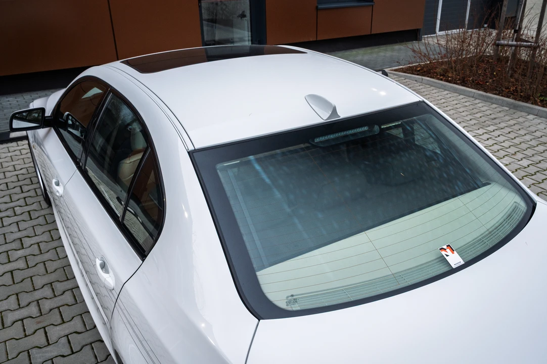 2008 BMW Alpina B5 - Image 28 of 31