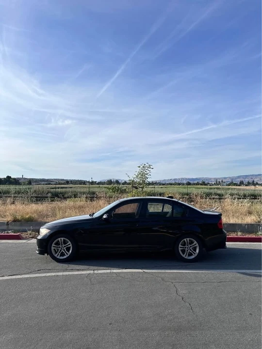 2008 BMW E90 3 Series Sedan - Image 2 of 12