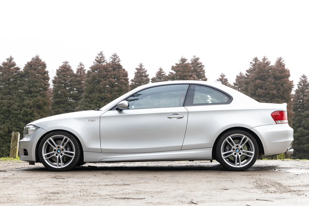 2008 BMW E82 135i & 135is - Image 5 of 31