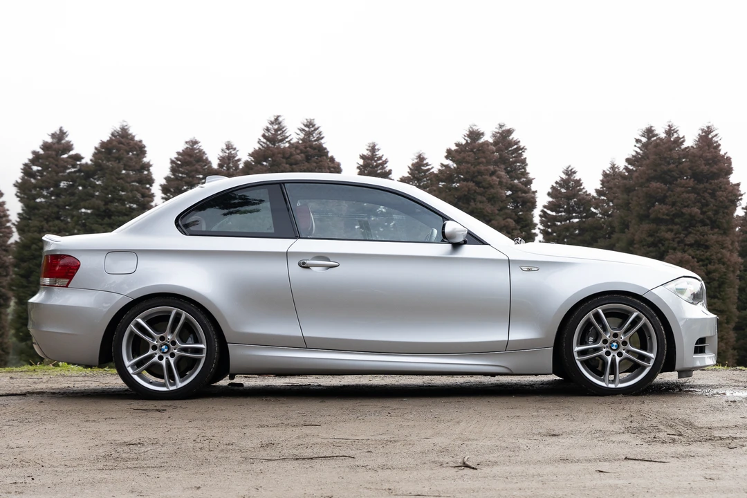 2008 BMW E82 135i & 135is - Image 9 of 31