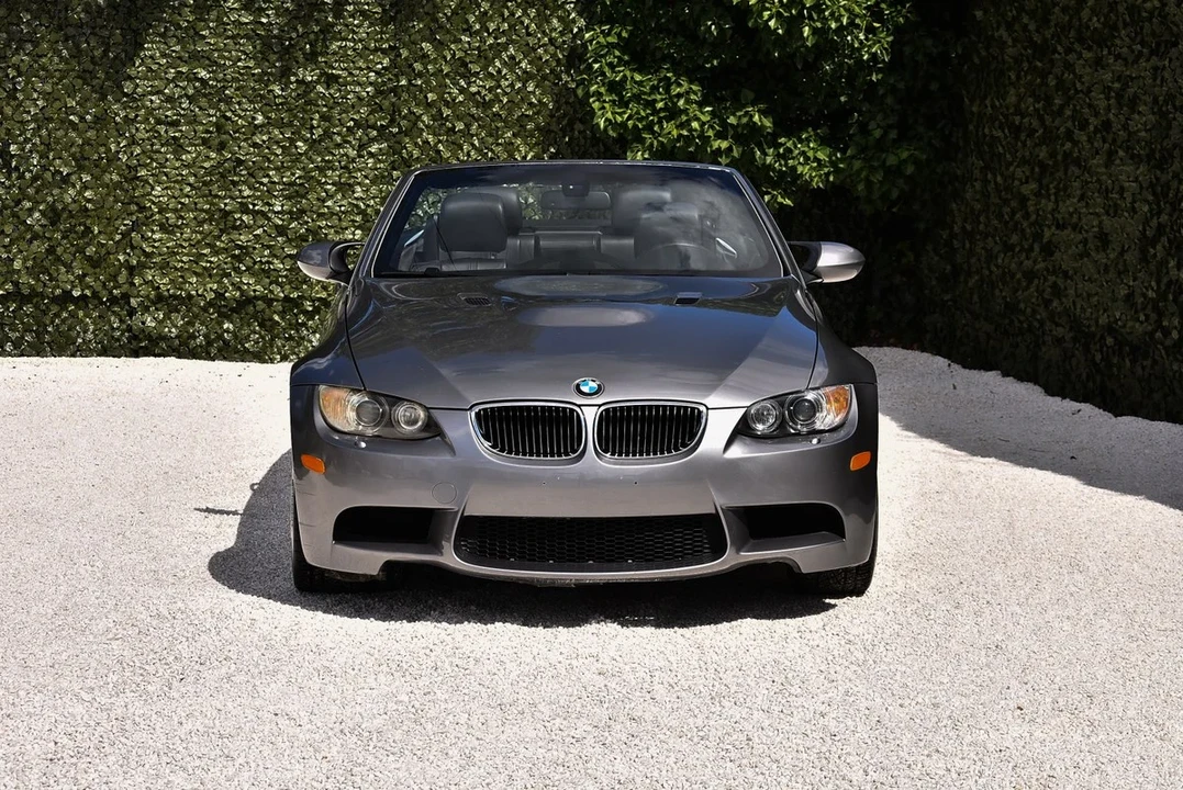 2008 BMW E93 M3 Convertible - Image 2 of 31